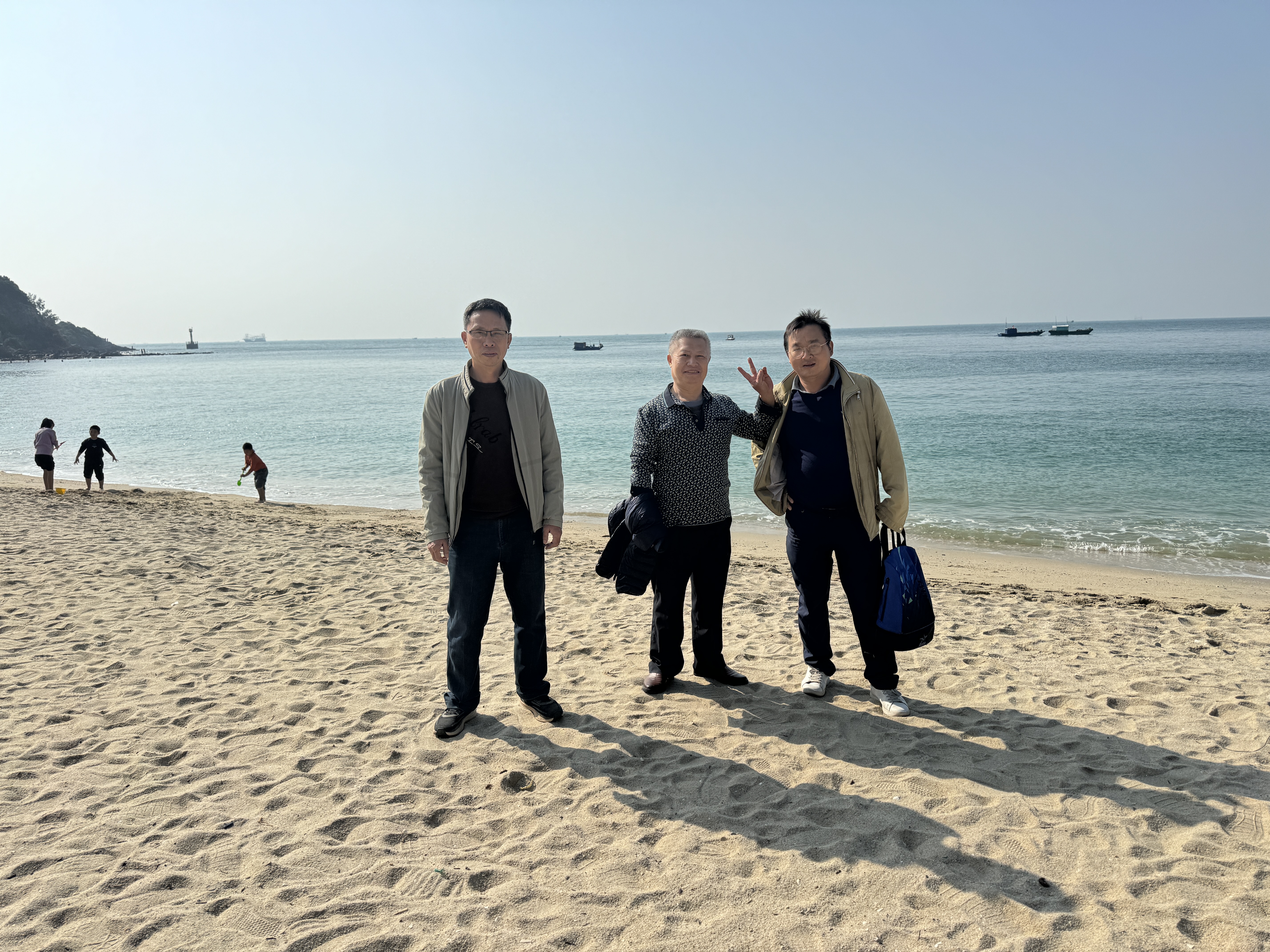 海邊散步.jpg